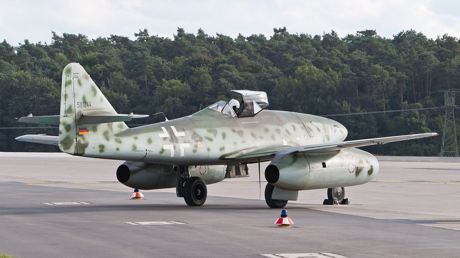 A modern Me 262 replica at ILA 2012